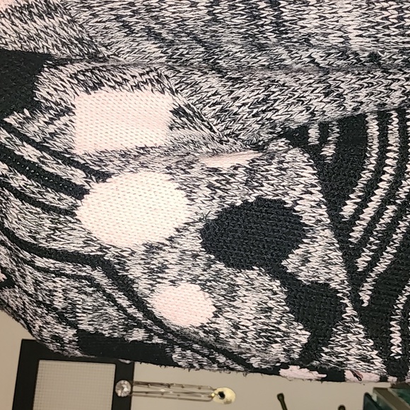 Frontline VINTAGE 80''S Pink & Black sweater - good condition, size Large - Picture 5 of 5